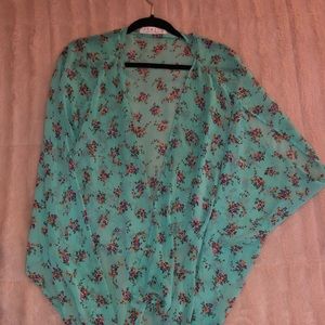 Short sleeve cardigan